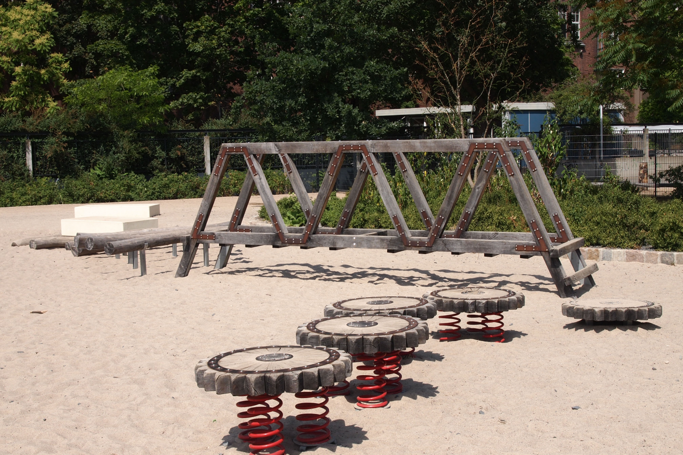 01_Brücke&amp;Zahnräder